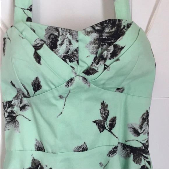 Mint Green 🖤💚 and Black Rose Halter Dress 👗 - Picture 4 of 5